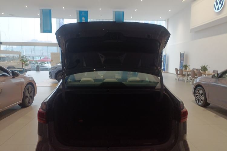Used Volkswagen Lavida 2026 Pro 300TSI Zhi Yi Edition Trunk
