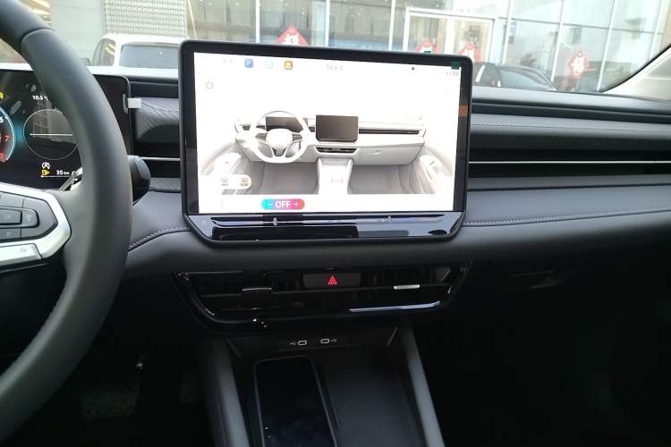 Used Volkswagen Lavida 2026 Pro 300TSI Starry Zhi Yi Edition Audio And AC Panel