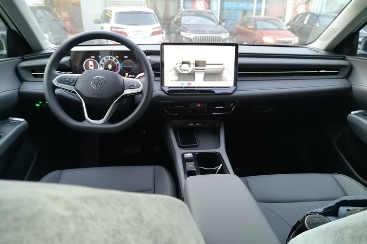 Used Volkswagen Lavida 2026 Pro 300TSI Starry Zhi Yi Edition Center Console