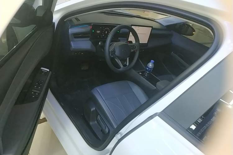 Used Volkswagen Lavida 2026 Pro 300TSI Six Million Edition Driver Seat