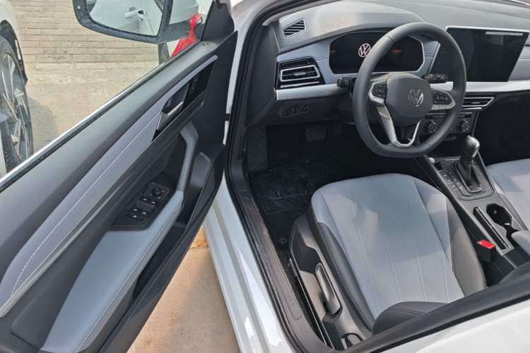 Used Volkswagen Lavida 2026 1.5L Automatic Starry Five-Million Edition Driver Seat
