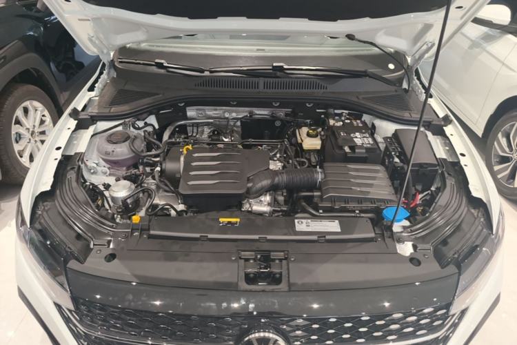Used Volkswagen Lavida 2026 1.5L Automatic Starry Five-Million Edition Engine Bay