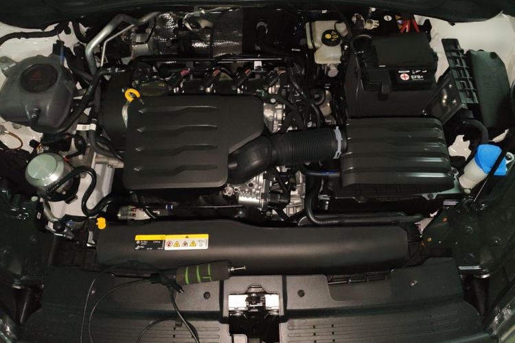 Used Volkswagen Lavida 2026 New Sharp 1.5L Outstanding New Leisure Edition Engine Bay