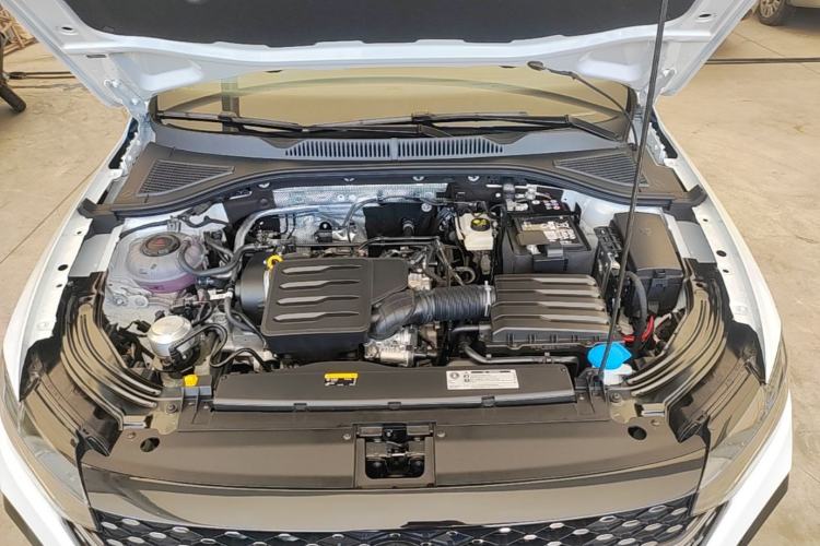 Used Volkswagen Lavida 2026 1.5L Automatic Starry Five-Million Edition Engine Bay
