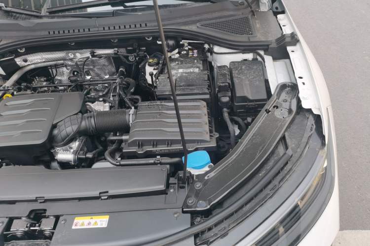 Used Volkswagen Lavida 2026 Pro 1.5L Starry Six Million Edition Engine Bay Left