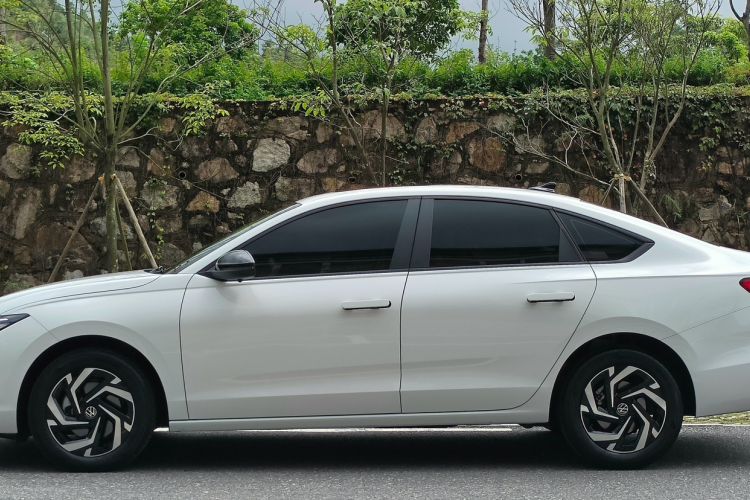 Used Volkswagen Lavida 2026 Pro 1.5L Starry Six Million Edition Exterior 1