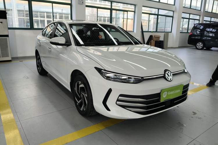 Used Volkswagen Lavida 2026 Pro 1.5L Six Million Edition Exterior 2