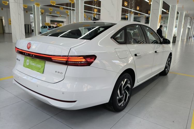 Used Volkswagen Lavida 2026 Pro 1.5L Six Million Edition Exterior 5