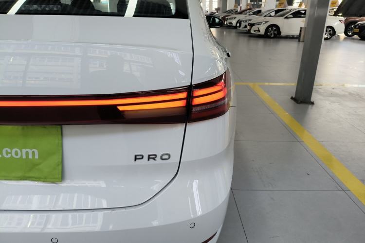 Used Volkswagen Lavida 2026 Pro 1.5L Six Million Edition Exterior 6