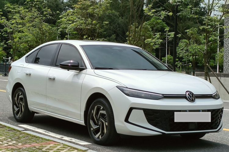 Used Volkswagen Lavida 2026 Pro 1.5L Starry Six Million Edition Exterior 6