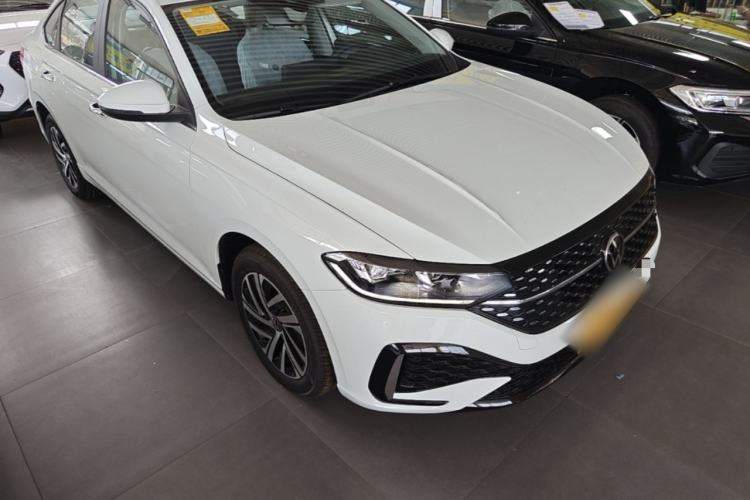 Used Volkswagen Lavida 2026 1.5L Automatic Starry Five-Million Edition Front Right 45 Deg