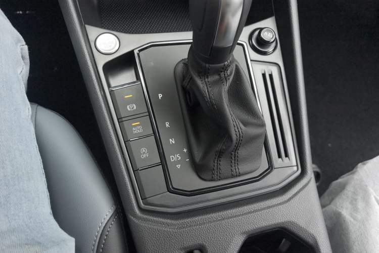 Used Volkswagen Lavida 2026 1.5L Automatic Five-Million Edition Gear Lever