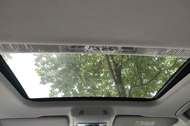 Used Volkswagen Lavida 2026 Pro 300TSI Starry Zhi Yi Edition Headliner