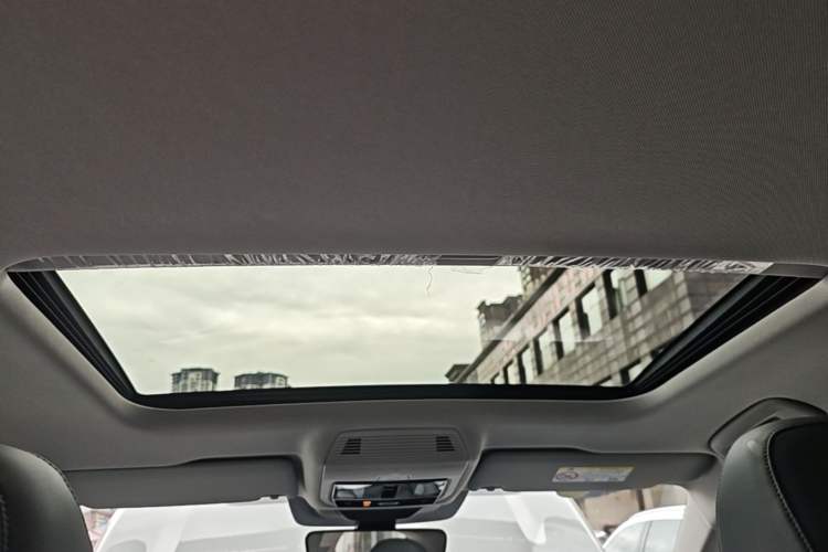 Used Volkswagen Lavida 2026 Pro 300TSI Starry Six Million Edition Headliner