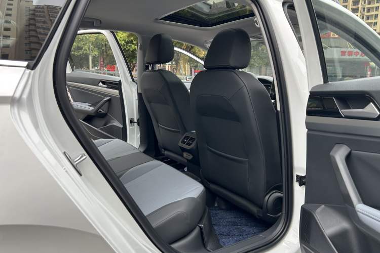Used Volkswagen Lavida 2026 1.5L Automatic Starry Five-Million Edition Interior 2