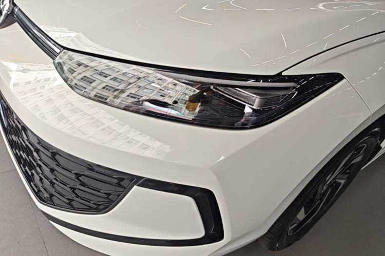 Used Volkswagen Lavida 2026 Pro 1.5L Starry Six Million Edition Left Front Headlight
