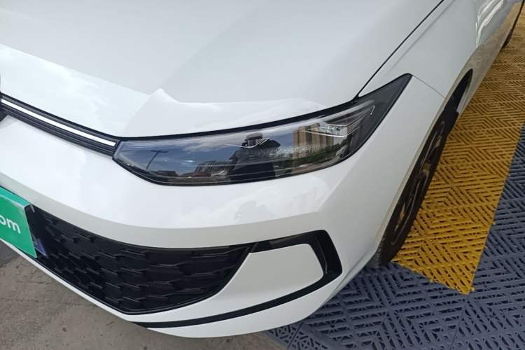 Used Volkswagen Lavida 2026 Pro 300TSI Starry Six Million Edition Left Front Headlight
