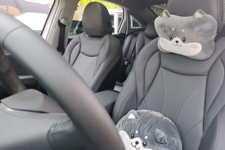 Used Volkswagen Lavida 2026 Pro 1.5L Starry Six Million Edition Left Front Seat