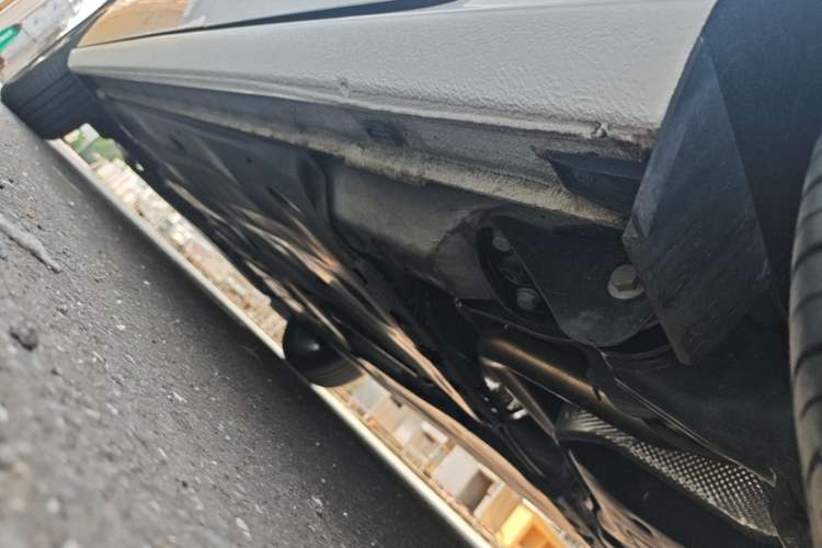 Used Volkswagen Lavida 2026 Pro 1.5L Starry Six Million Edition Left Side Sill