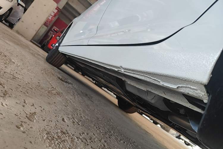 Used Volkswagen Lavida 2026 1.5L Automatic Starry Five-Million Edition Left Side Sill