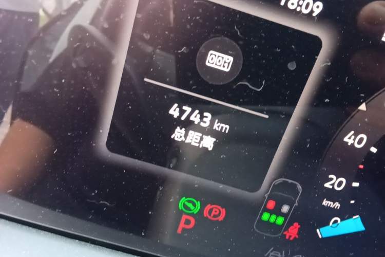 Used Volkswagen Lavida 2026 Pro 300TSI Starry Six Million Edition Odometer Close Up