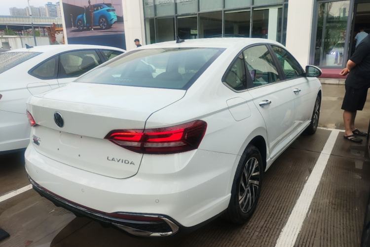 Used Volkswagen Lavida 2026 1.5L Automatic Starry Five-Million Edition Rear Right 45 Deg