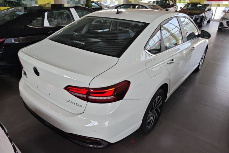 Used Volkswagen Lavida 2026 1.5L Automatic Starry Five-Million Edition Rear Right 45 Deg