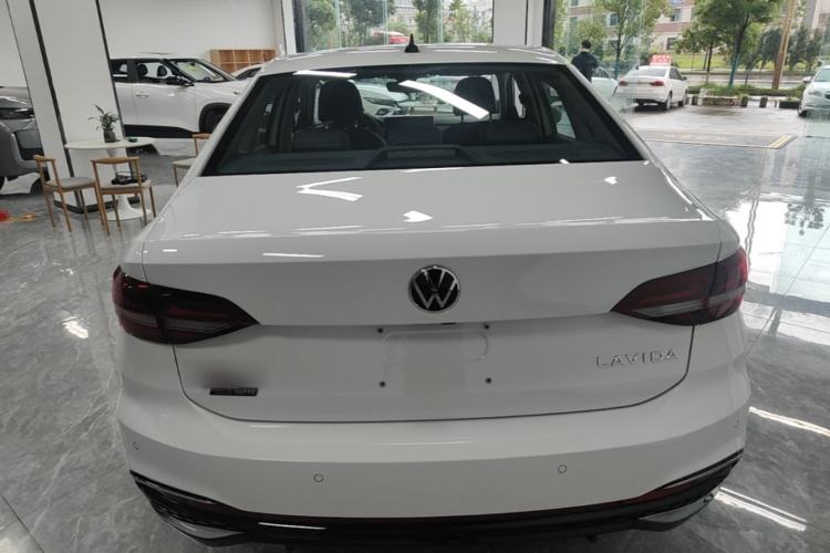 Used Volkswagen Lavida 2026 1.5L Automatic Starry Five-Million Edition Rear