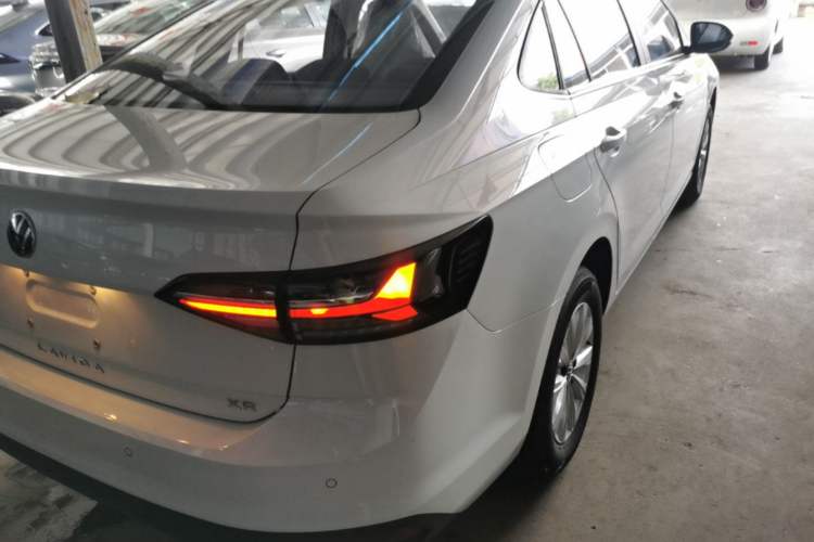 Used Volkswagen Lavida 2026 New Sharp 1.5L Outstanding New Leisure Edition Right Rear Taillight