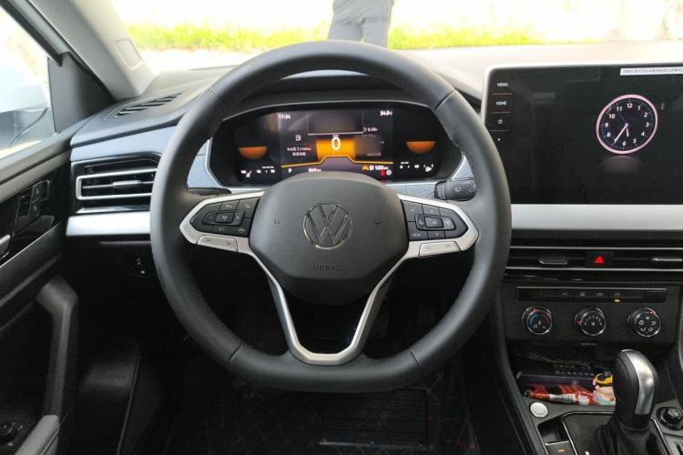 Used Volkswagen Lavida 2026 1.5L Automatic Five-Million Edition Steering Wheel