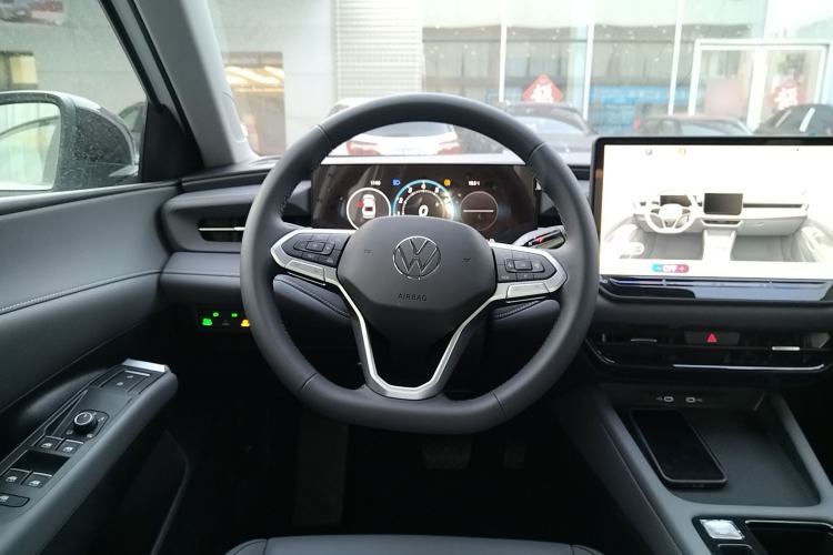 Used Volkswagen Lavida 2026 Pro 300TSI Starry Zhi Yi Edition Steering Wheel