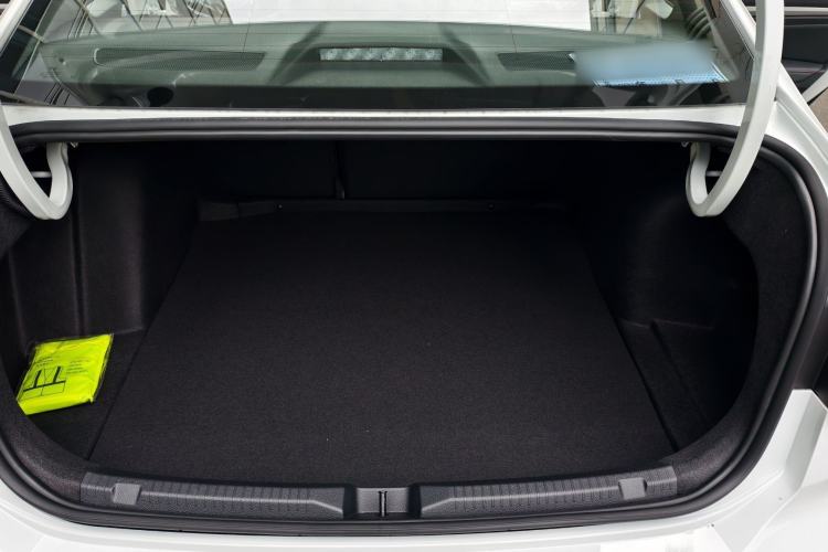 Used Volkswagen Lavida 2026 300TSI DSG Starry Sky Deluxe Edition Trunk