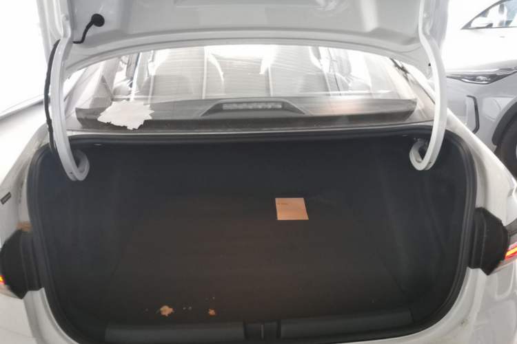 Used Volkswagen Lavida 2026 New Sharp 1.5L Outstanding New Leisure Edition Trunk