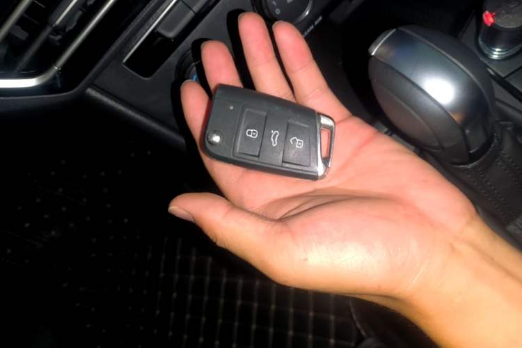 Used Volkswagen Lavida 2026 1.5L Automatic Starry Five-Million Edition Vehicle Key