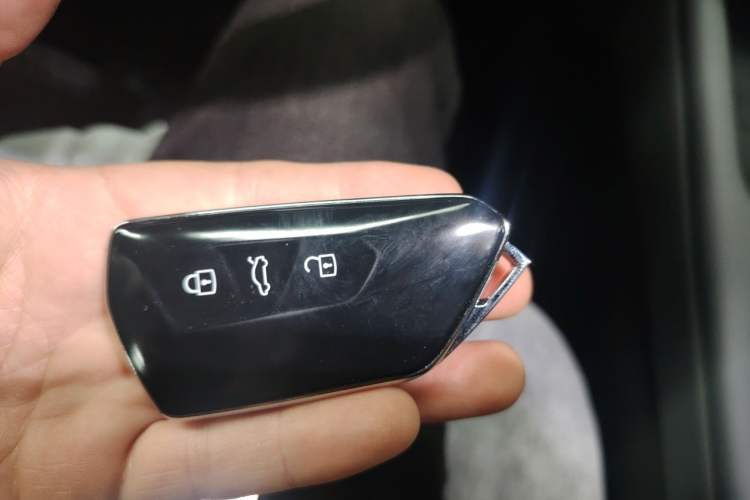 Used Volkswagen Lavida 2026 Pro 300TSI Starry Six Million Edition Vehicle Key