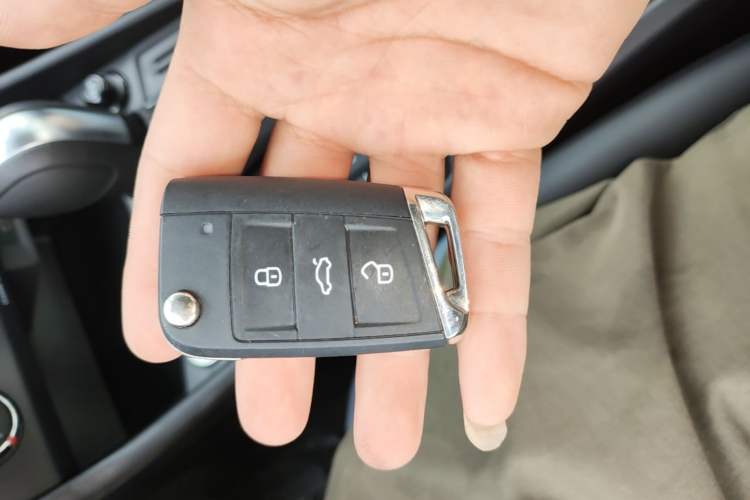 Used Volkswagen Lavida 2026 1.5L Automatic Starry Five-Million Edition Vehicle Key