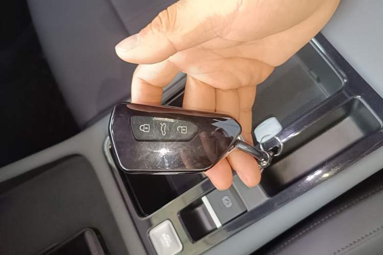 Used Volkswagen Lavida 2026 Pro 300TSI Starry Six Million Edition Vehicle Key