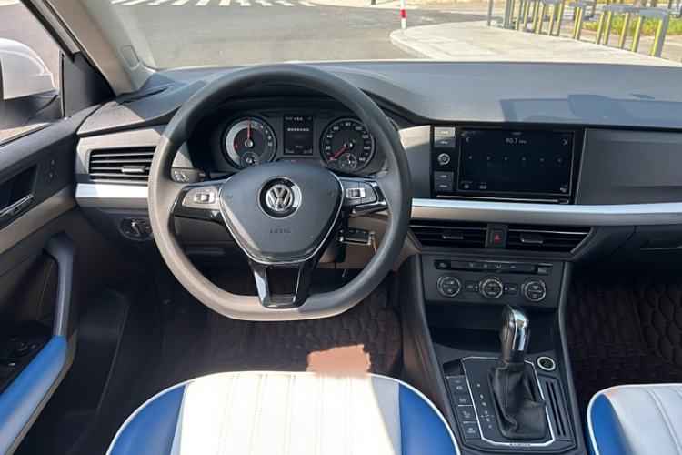 Used Volkswagen Lavida Pure Electric 2019 Enjoyment Edition Interior 5