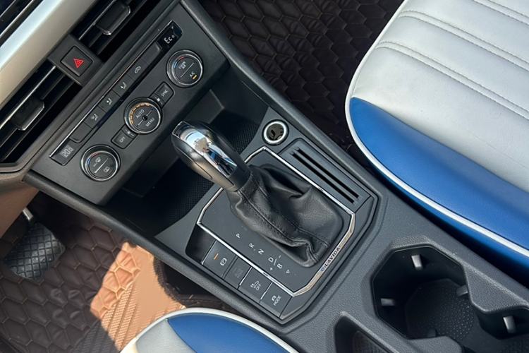 Used Volkswagen Lavida Pure Electric 2019 Enjoyment Edition Interior 6