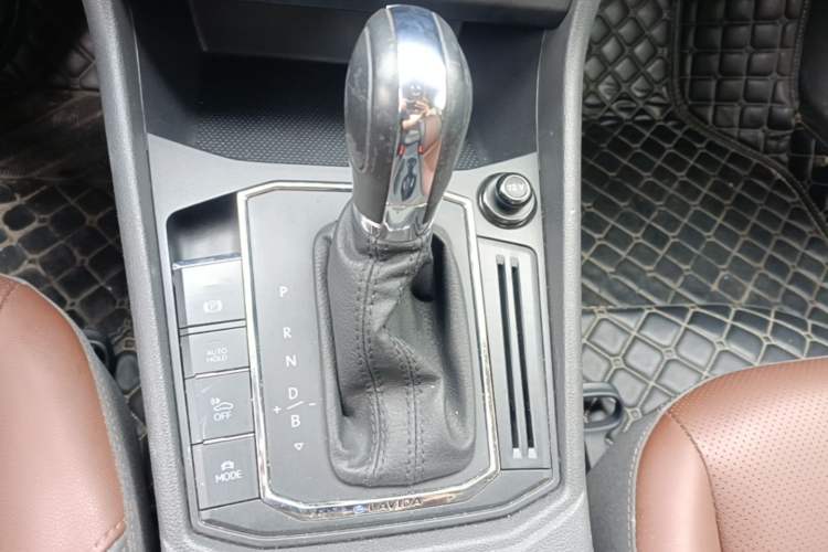 Used Volkswagen Lavida Pure Electric 2019 Enjoyment Edition Gear Lever