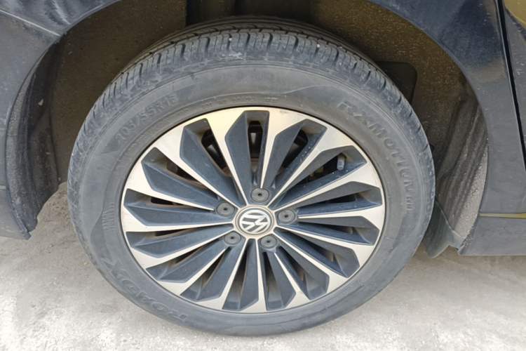 Used Volkswagen Lavida Pure Electric 2019 Enjoyment Edition Right Rear Wheel Hub