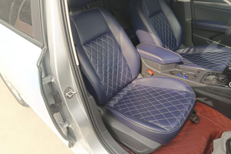 Used Volkswagen Lavida Pure Electric 2019 Low-Trim Version Right Front Seat