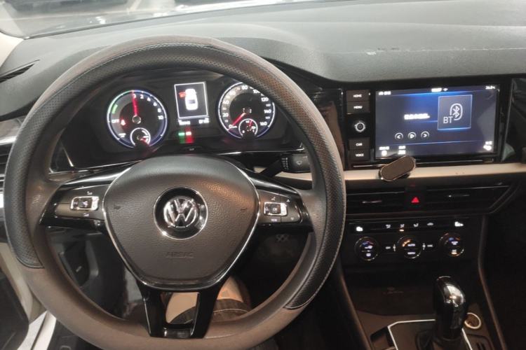 Used Volkswagen Lavida Pure Electric 2019 Enjoyment Edition Center Console