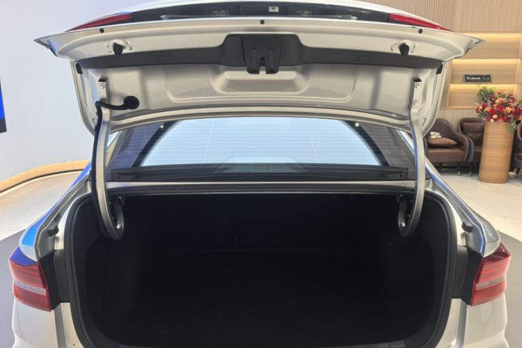 Used Volkswagen Lavida Pure Electric 2019 Enjoyment Edition Exterior 11
