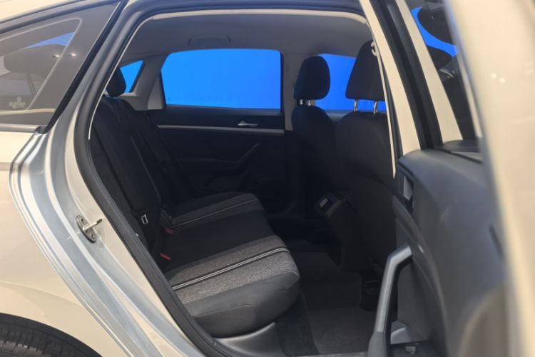 Used Volkswagen Lavida Pure Electric 2019 Enjoyment Edition Interior 6