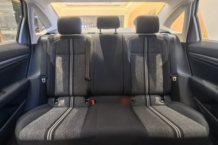 Used Volkswagen Lavida Pure Electric 2019 Enjoyment Edition Interior 8