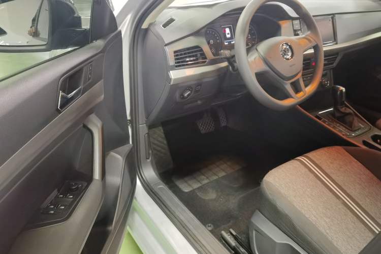 Used Volkswagen Lavida Pure Electric  Headliner