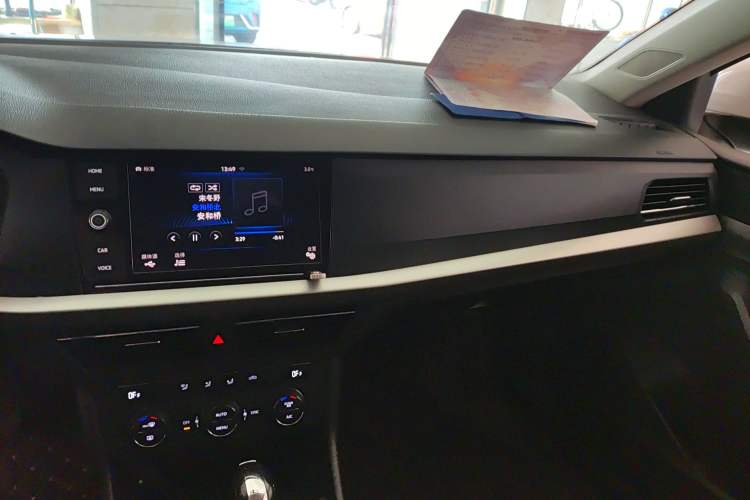 Used Volkswagen Lavida Pure Electric 2019 Enjoyment Edition Audio And AC Panel