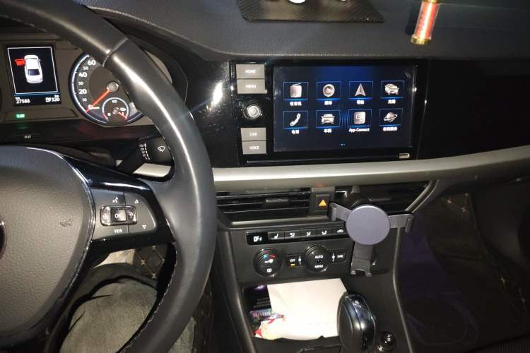 Used Volkswagen Lavida Pure Electric 2019 Enjoyment Edition Audio And AC Panel