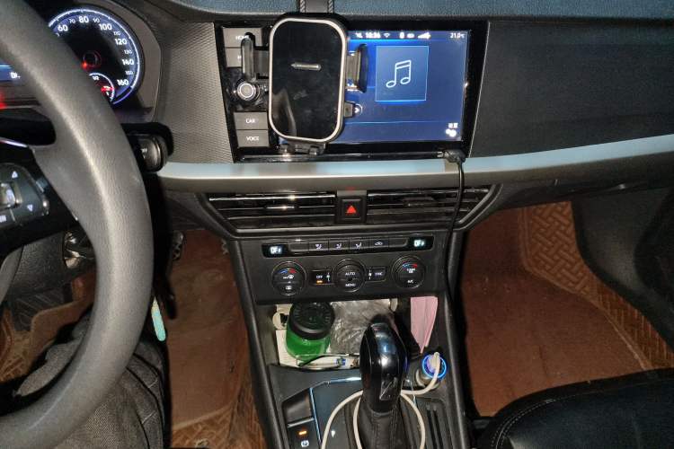 Used Volkswagen Lavida Pure Electric 2019 Enjoyment Edition Audio And AC Panel